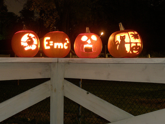 Halloween pumpkin carving ideas