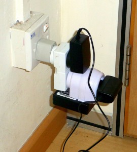 outlet-eletricity outlet eletricity 270x300 12 frugal steps toward energy efficiency