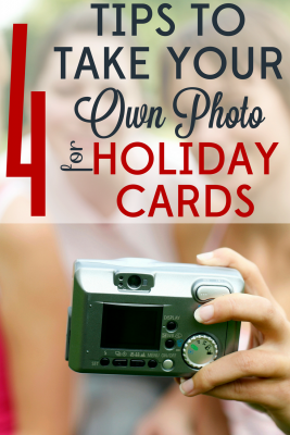 You don't need a pro to take your photo for holiday cards! With these 4 tips you'll have no trouble getting the perfect shot!