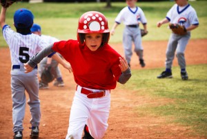 Free baseball clincis. Via Shutterstock.