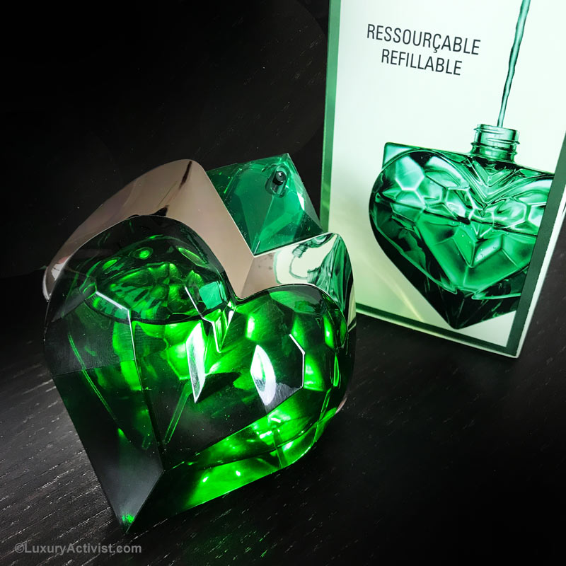 Friday Freebies Free Sample Of Mugler Aura Fragrance