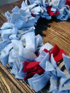 rag-wreath-strips