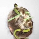 11 Halloween Hair Dos, Styles and Accessories + 1 Cool Make-Up Idea