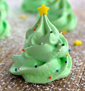 Christmas tree meringues