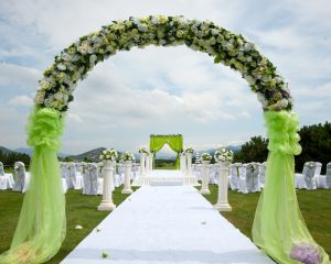 7 Ways to Save on Wedding Venues