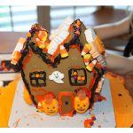 Halloween Haunted Gingerbread Houses and How to Make Them