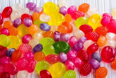 You're probably eating more food dyes than you realize, and they could be doing you and your family harm. Here's the 411 on food dyes.